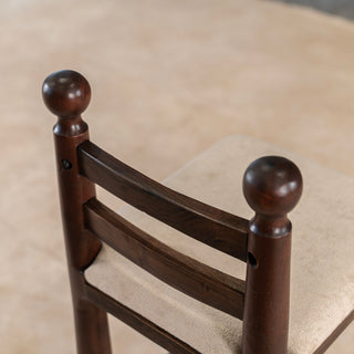 Ghumti Counter chair