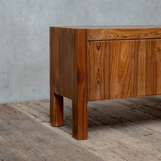 Amigo TV Cabinet - Qarnation