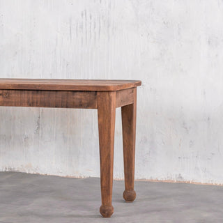 Cloy Bench