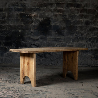 Heritage Arc Dining table set - The Espresso Realm