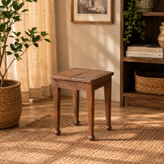 Setle Stool