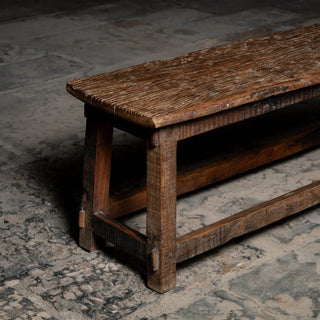 Wolv Bench - Qarnation